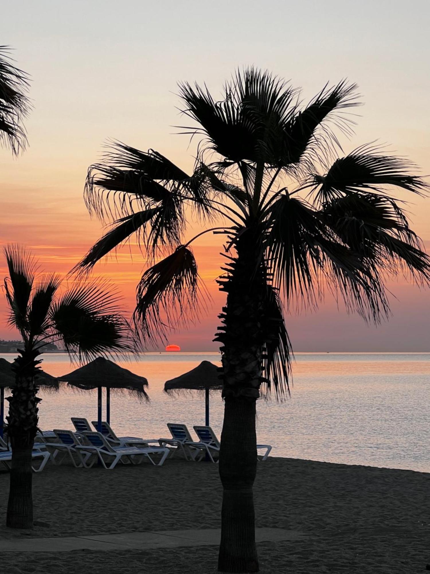 Las Acacias - El Bombo Beach La Cala De Mijas Ngoại thất bức ảnh